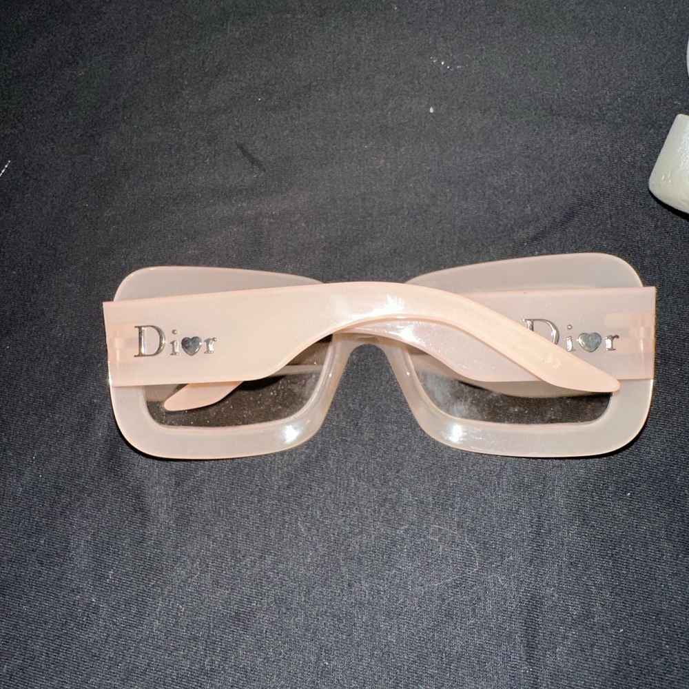 Never Worn - image 2